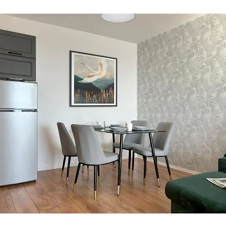 Przy Plazy - Frontalny Widok Na Morze - Ekskluzywny I Nowiutki, Wynajmowany Po Raz Pierwszy Apartment