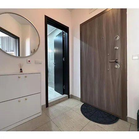 Apartment Przy Plazy - Frontalny Widok Na Morze - Ekskluzywny I Nowiutki, Wynajmowany Po Raz Pierwszy Sveti Vlas