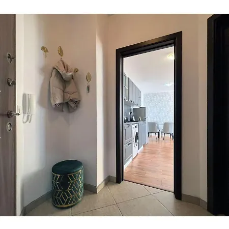 Apartment Przy Plazy - Frontalny Widok Na Morze - Ekskluzywny I Nowiutki, Wynajmowany Po Raz Pierwszy Sveti Vlas