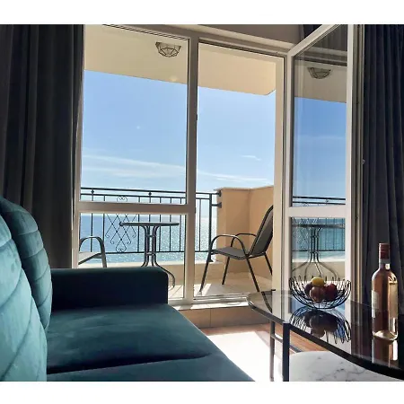 Apartment Przy Plazy - Frontalny Widok Na Morze - Ekskluzywny I Nowiutki, Wynajmowany Po Raz Pierwszy *