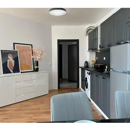 Przy Plazy - Frontalny Widok Na Morze - Ekskluzywny I Nowiutki, Wynajmowany Po Raz Pierwszy Apartment