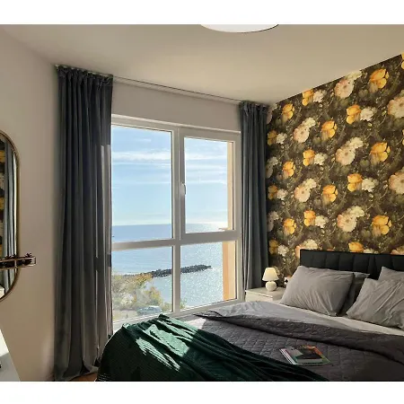 Przy Plazy - Frontalny Widok Na Morze - Ekskluzywny I Nowiutki, Wynajmowany Po Raz Pierwszy Apartment *